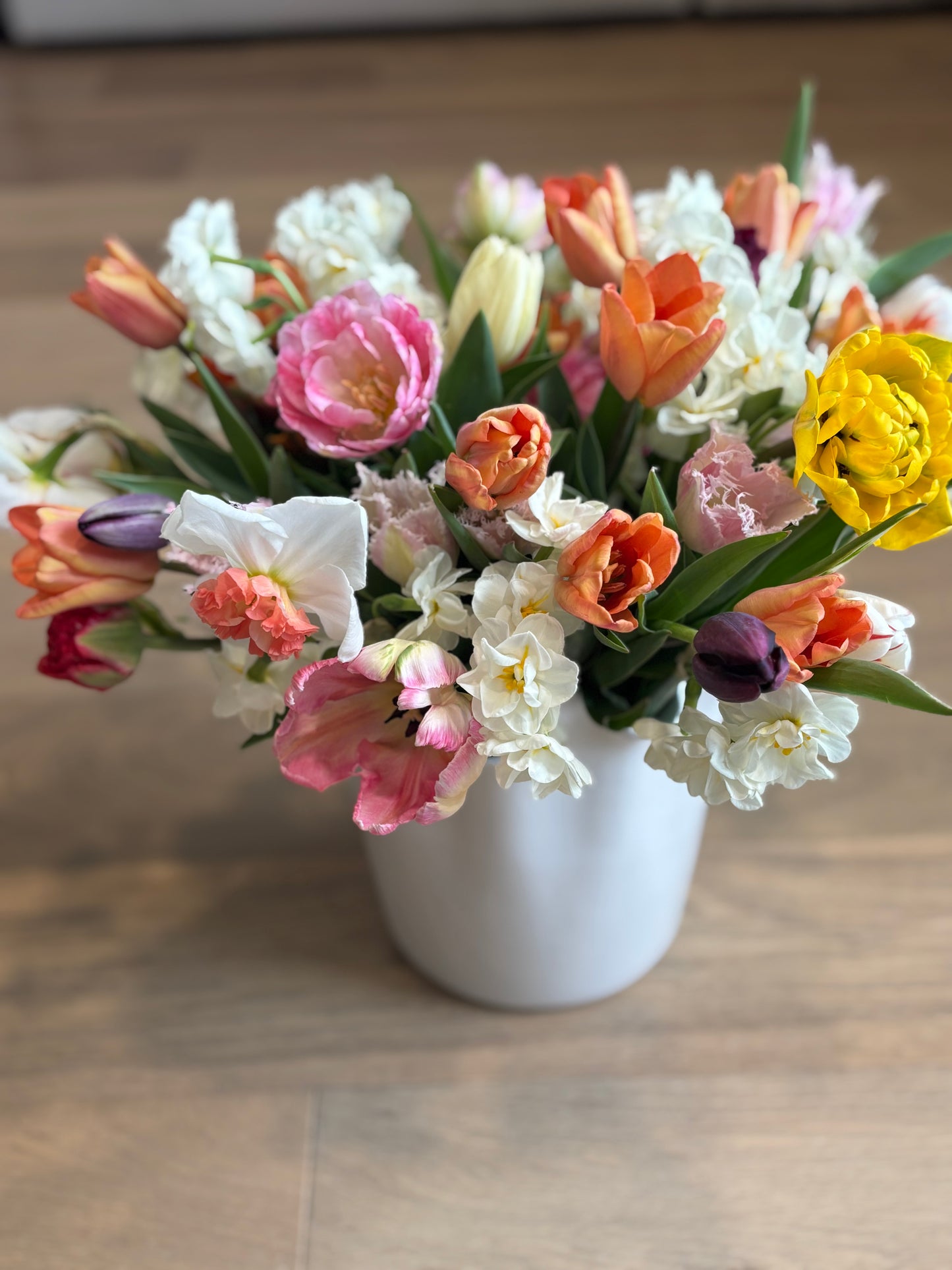 Just Right Ginny Bouquet Subscriptions (Small Bouquet)
